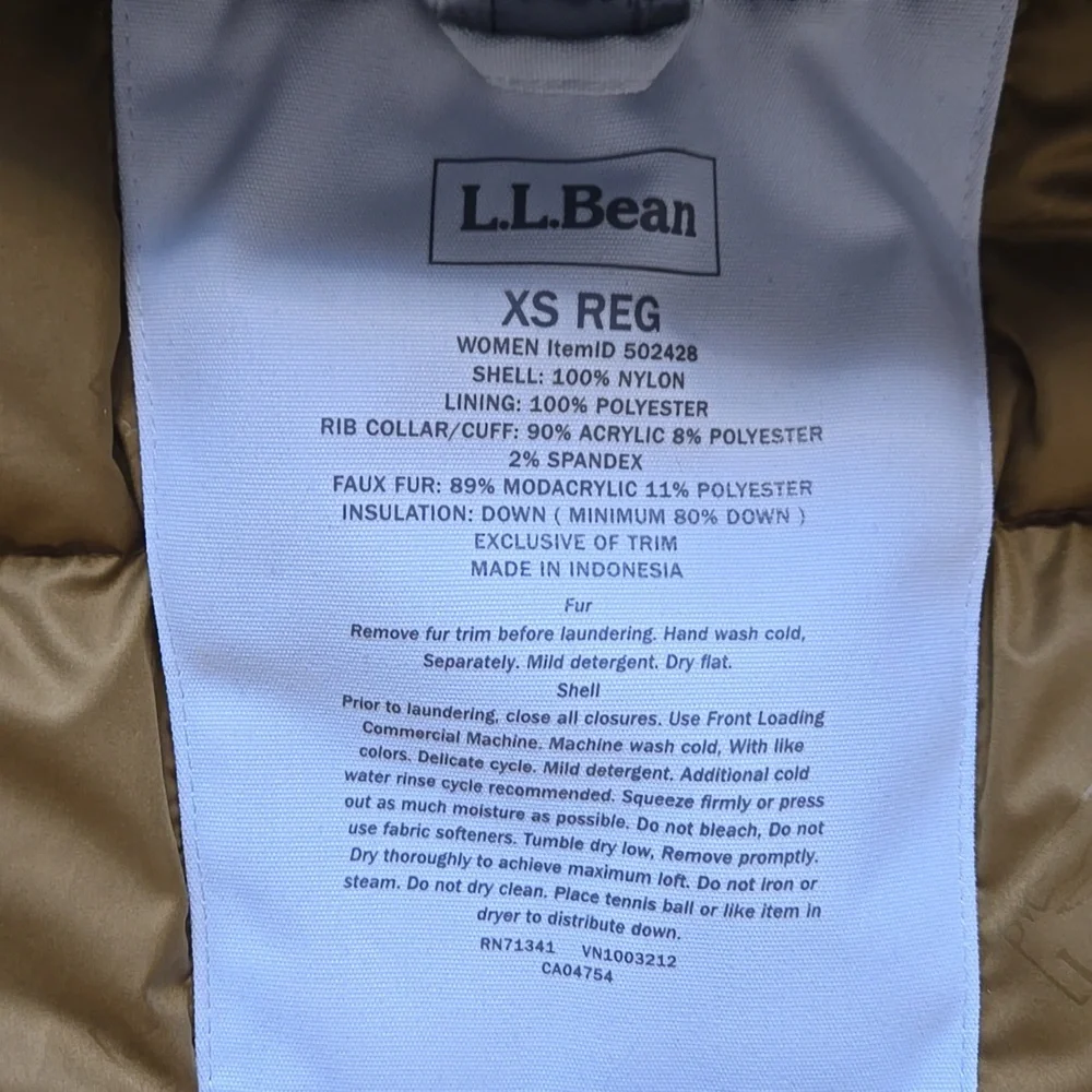 L.L. BEAN Maine Mountain Parka SIZE XS Extra Small Womans - Picture 15 of 16